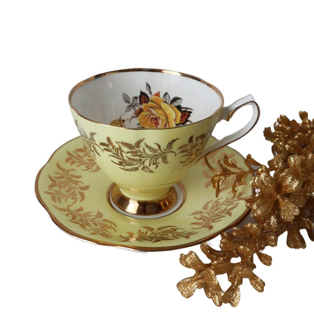 Vintage Stratford Fine Bone China Teacup & Saucer Yellow Rose Tea Cup